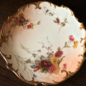 ウースター、ブラッシュアイボリーのロココプレート8枚