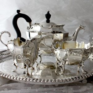 ティーセットをアップしました。