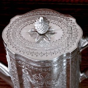 シルバー4点アップしています。