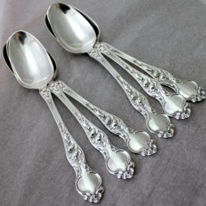 Wallace スミレのスプーン