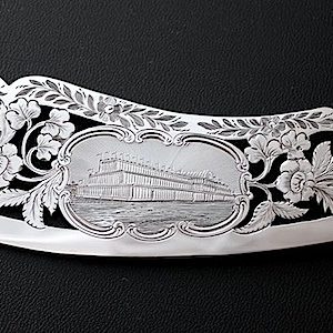 薔薇とアザミと三つ葉....