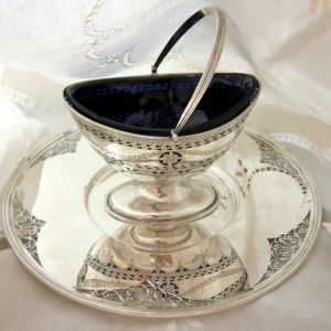 *シュガーバスケット、ピアススプーン