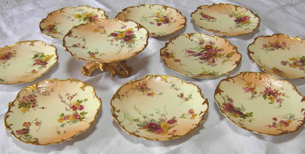 ロイヤルウースター*花いっぱいのデザートセット