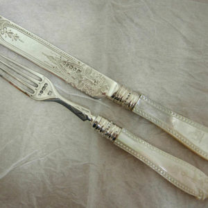 デザート用ナイフフォーク、Martin Hall