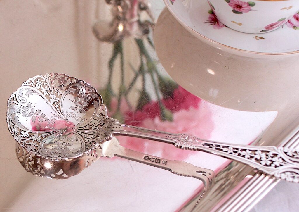 新入荷のご紹介について