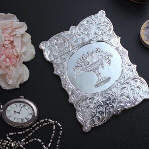 更新の予定、28日土曜にアップいたします。