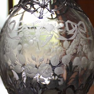 フレンチシルバーのクラレットジャグをご紹介しています。