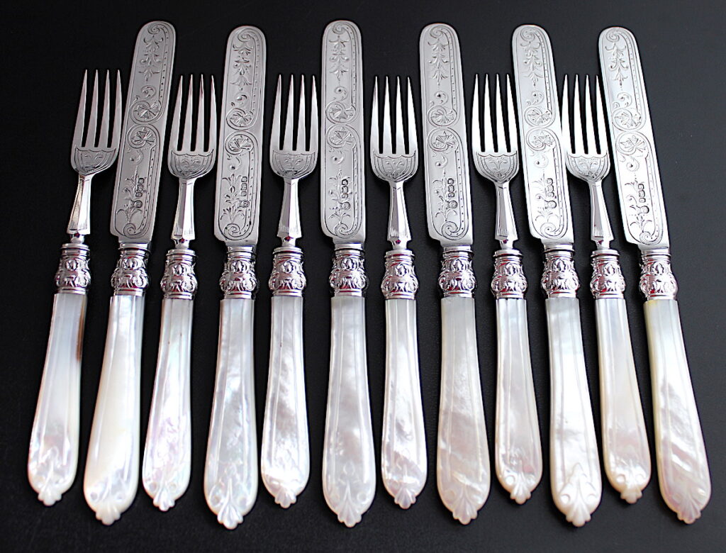 セールの準備をしています