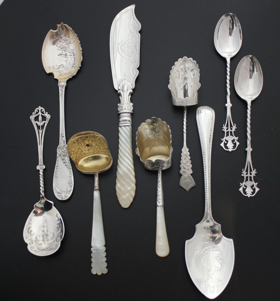 新入荷、追加のお知らせ