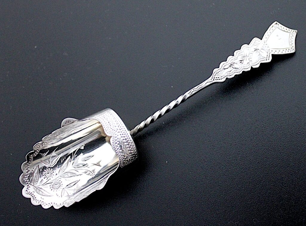 お品の写真を撮り直しました