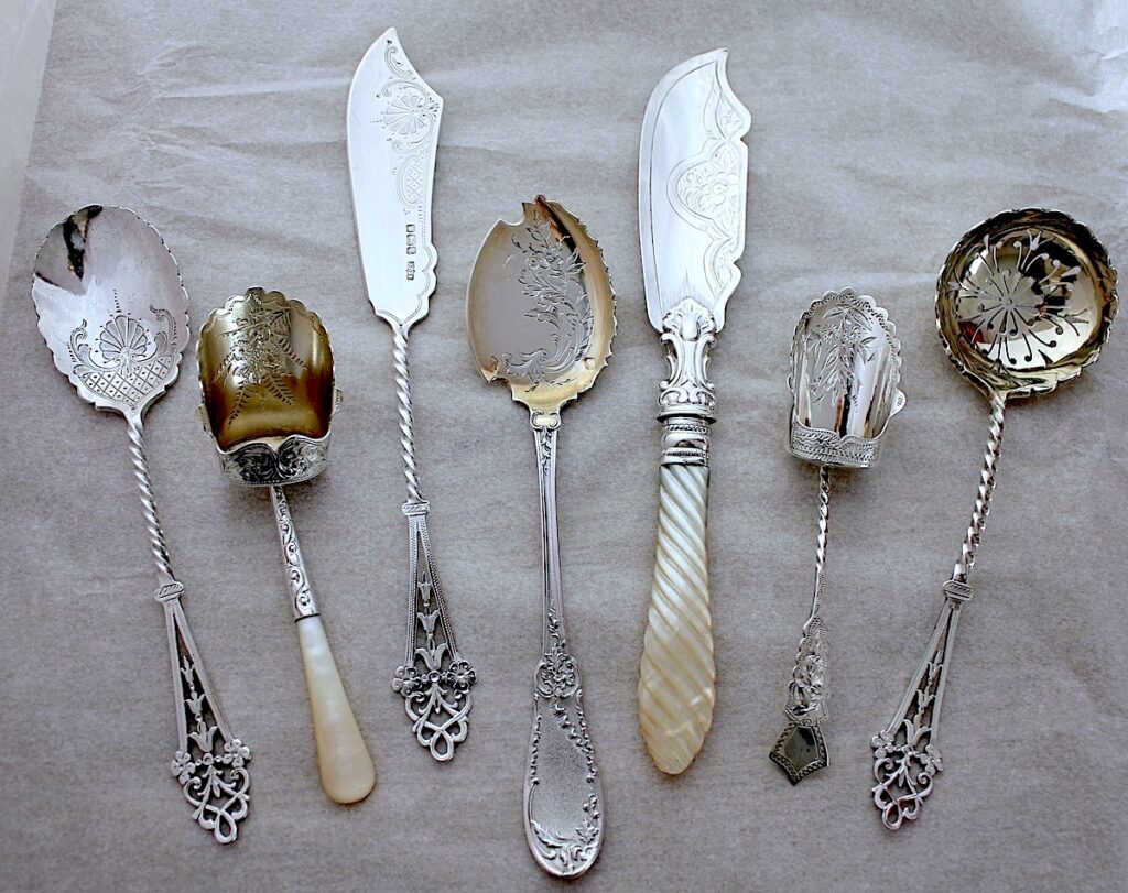 まもなく（国内での）オンラインショップ再開します。