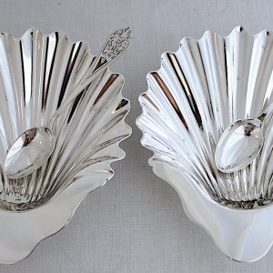 シェル、巻貝の足