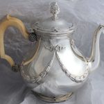 フレンチシルバーティーポットリボン装飾