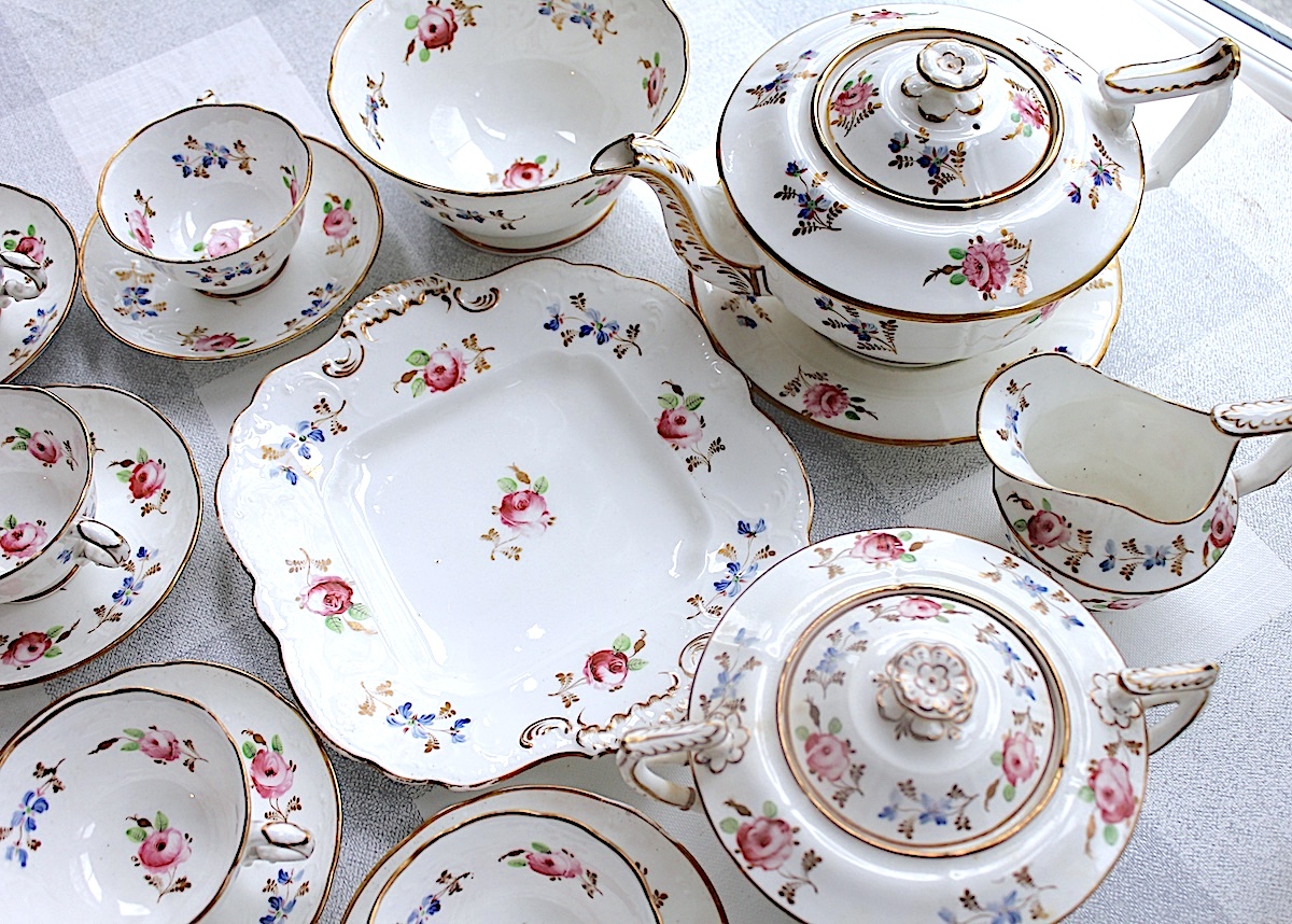 ご商談中：ハンドペイント薔薇のティーセット一式 1830年代