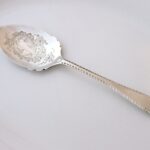 ご予約済み：純銀ジャムスプーン1898年
