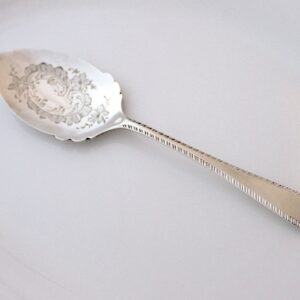 ご予約済み：純銀ジャムスプーン1898年